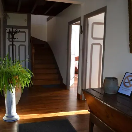 Rénové 19ème Siècle, 3 Chambres, Jardin Privé, Cheminée, Internet, Jeux, Vélos Adultes, Parking - Fr-1-653-26 Hébergement de vacances Val-de-Bonnieure