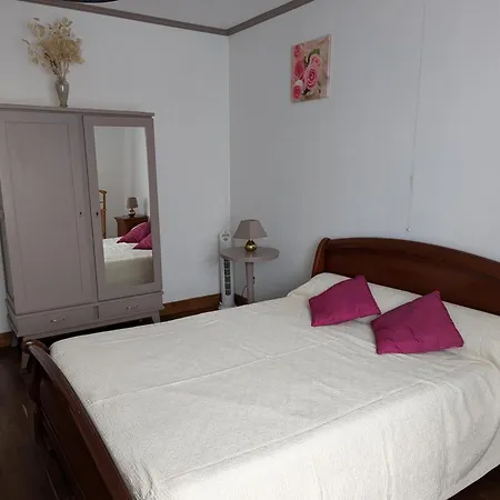 Renove 19eme Siecle, 3 Chambres, Jardin Prive, Cheminee, Internet, Jeux, Velos Adultes, Parking - Fr-1-653-26 Holiday home *