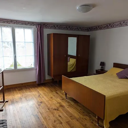 Renove 19eme Siecle, 3 Chambres, Jardin Prive, Cheminee, Internet, Jeux, Velos Adultes, Parking - Fr-1-653-26 *