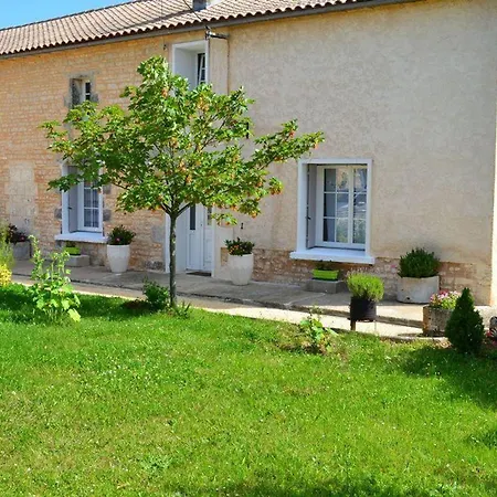 Renove 19eme Siecle, 3 Chambres, Jardin Prive, Cheminee, Internet, Jeux, Velos Adultes, Parking - Fr-1-653-26 Louzignac