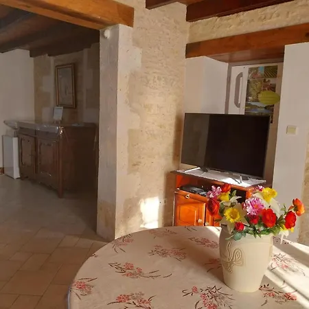 Renove 19eme Siecle, 3 Chambres, Jardin Prive, Cheminee, Internet, Jeux, Velos Adultes, Parking - Fr-1-653-26 Semesterbostad *