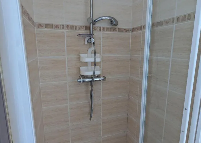 Renove 19eme Siecle, 3 Chambres, Jardin Prive, Cheminee, Internet, Jeux, Velos Adultes, Parking - Fr-1-653-26 * Saint-Angeau