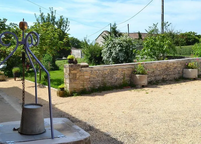 Renove 19eme Siecle, 3 Chambres, Jardin Prive, Cheminee, Internet, Jeux, Velos Adultes, Parking - Fr-1-653-26