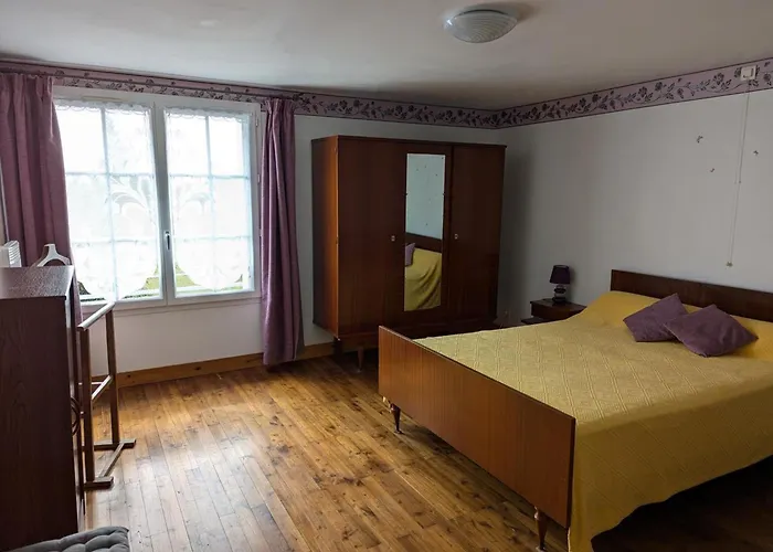 Renove 19eme Siecle, 3 Chambres, Jardin Prive, Cheminee, Internet, Jeux, Velos Adultes, Parking - Fr-1-653-26 *